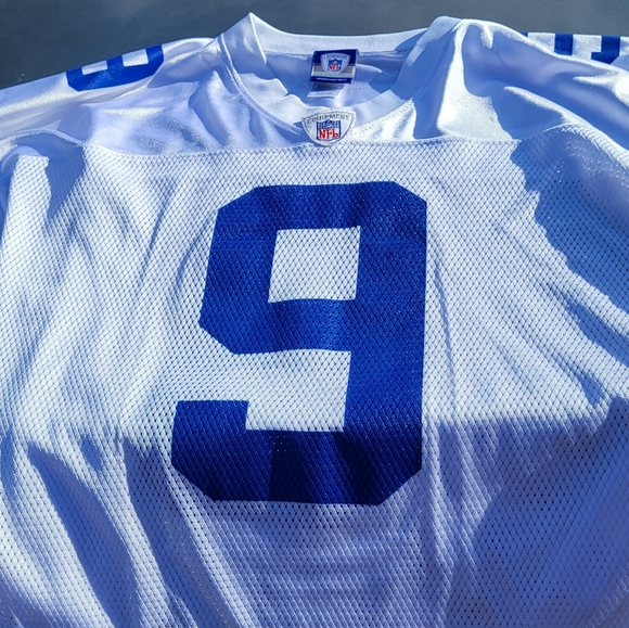 Tony Romo #9 jersey - Picture 3 of 3